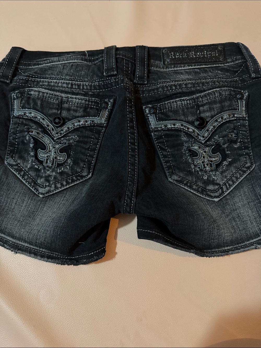 Black Rock Revival Shorts - Picture 5 of 5
